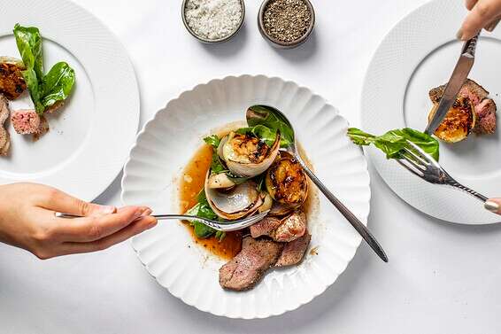 מנה של שף תומר טל // צילום: גיל אבירם 